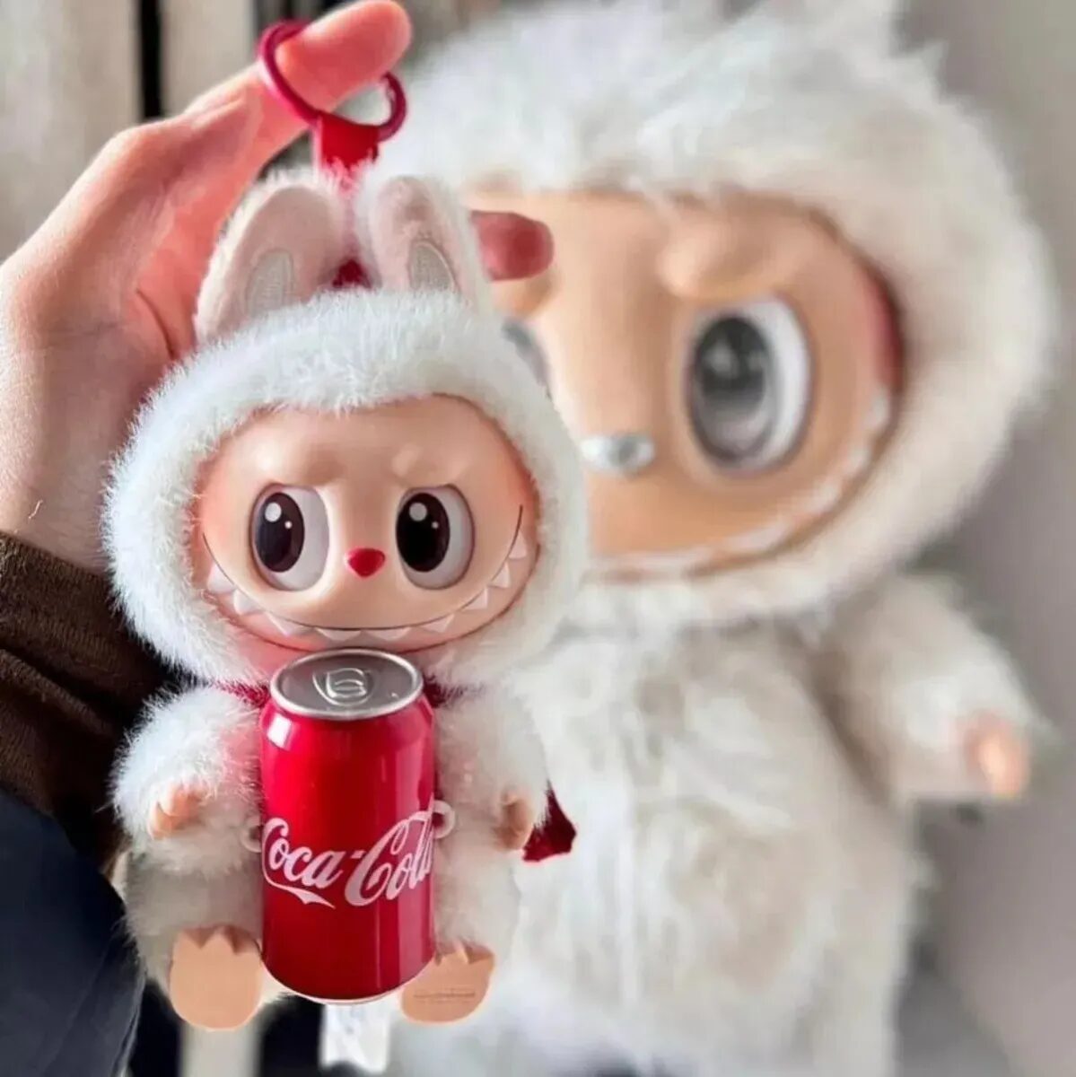 Labibi Cola Labubu coca cola 13 cm – Gluvi Mimos Brinquedos