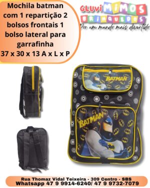 Mochila batman com 1 repartição 2 bolsos frontais 1 bolso lateral para garrafinha 37 x 30 x 13 A x L x P