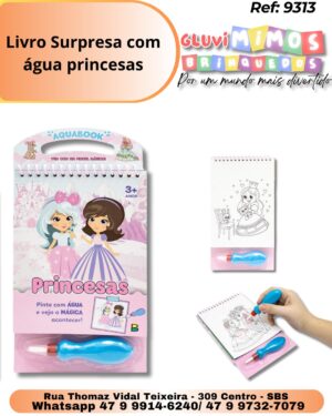 Livro Surpresa com água princesas