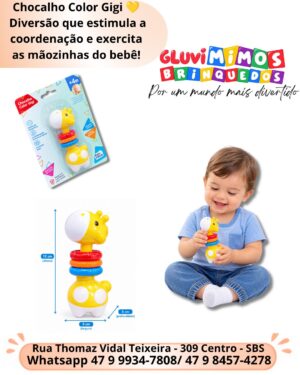 Chocalho Color Gigi 💛  Diversão que estimula a coordenação e exercita as mãozinhas do bebê!
